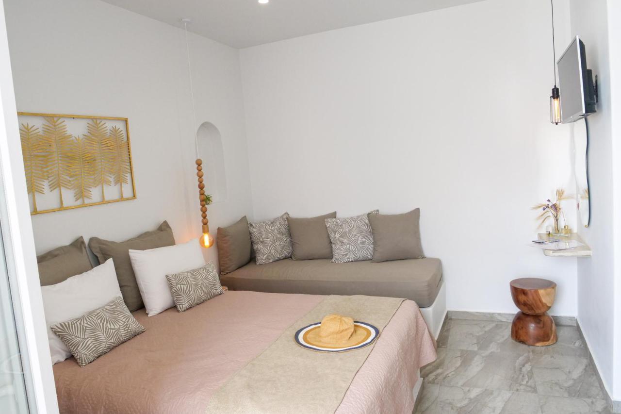 Naxos City Theodora Luxury Studios מראה חיצוני תמונה