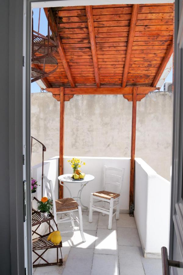 Naxos City Theodora Luxury Studios מראה חיצוני תמונה